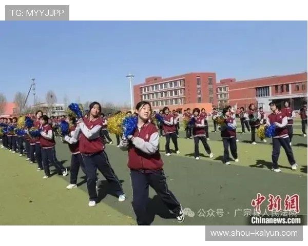 体操俱乐部举办师生联动演出增强项目吸引力，体操社团